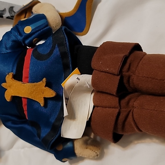 Disney Store Jake And The Neverland Pirates Captain Jake Stuffed Plush - Picture 6 of 9